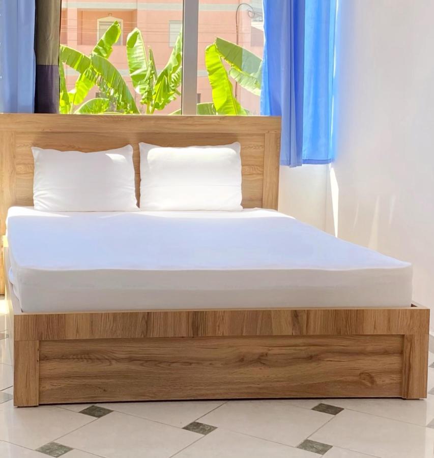 סרנדה Hostel Hasta La Vista מראה חיצוני תמונה