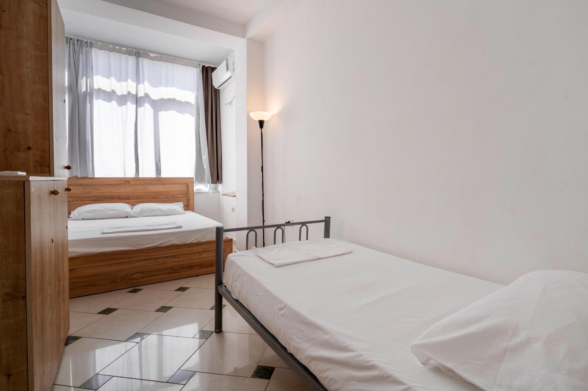 סרנדה Hostel Hasta La Vista מראה חיצוני תמונה