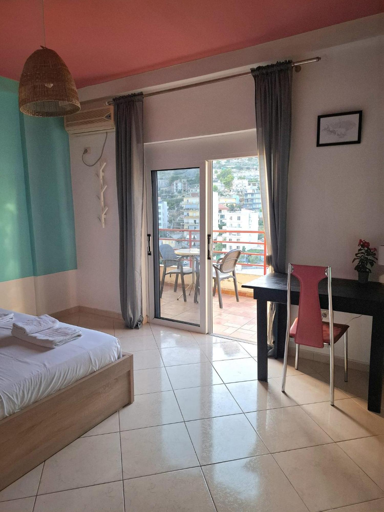 סרנדה Hostel Hasta La Vista מראה חיצוני תמונה